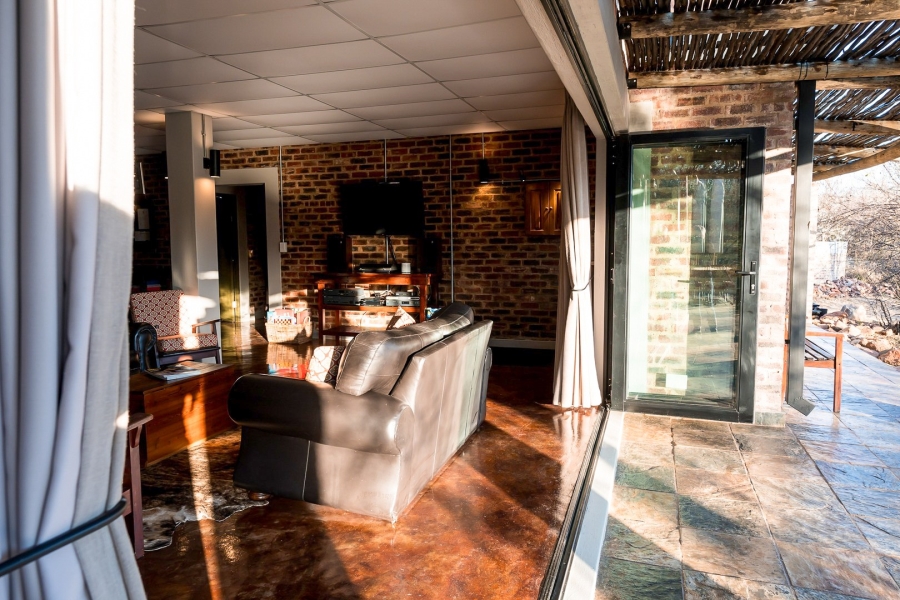 8 Bedroom Property for Sale in Potchefstroom Rural North West